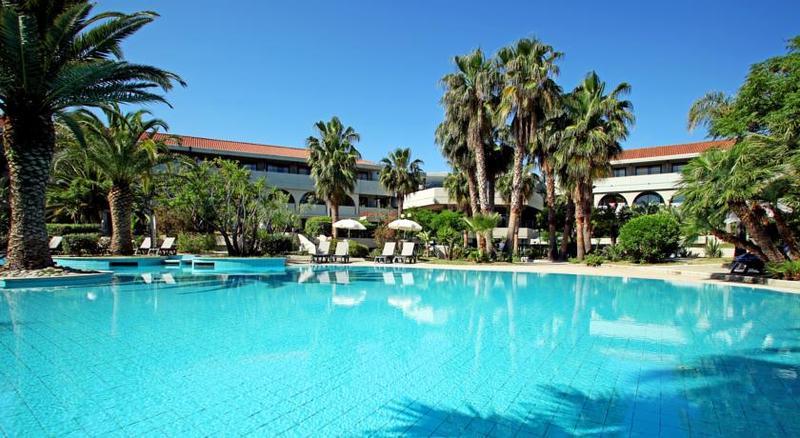 Fiesta Hotel Garden Beach Campofelice Di Roccella Exterior photo