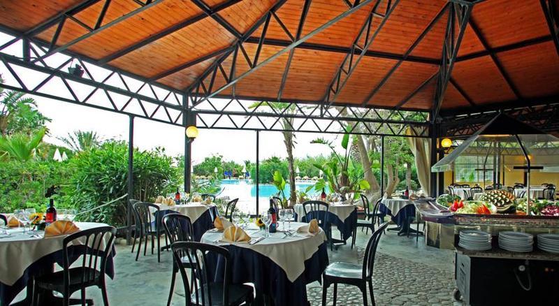 Fiesta Hotel Garden Beach Campofelice Di Roccella Exterior photo